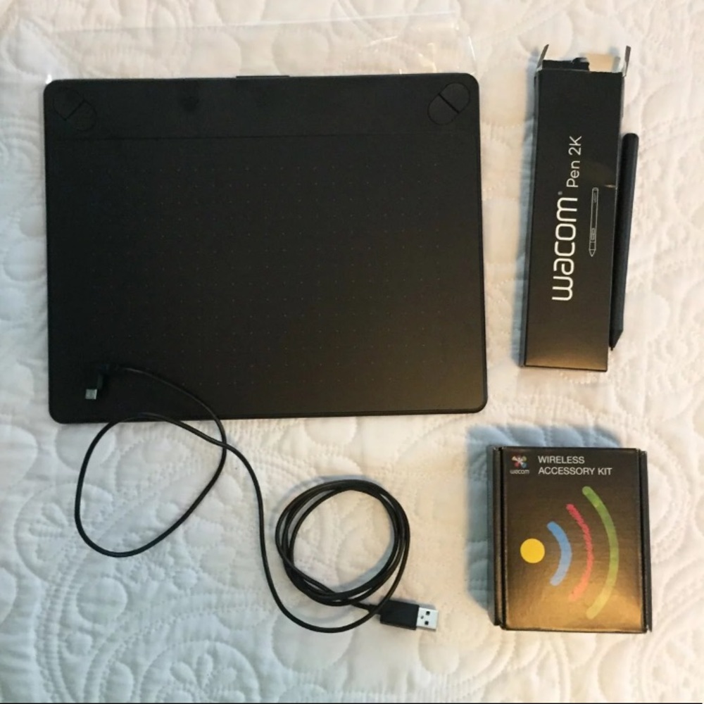 SOLD Wacom Intuos Art Tablet